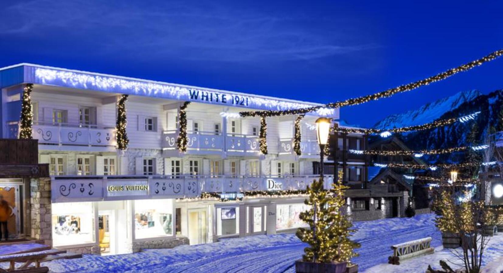 Voiture avec chauffeur pour l'hôtel White 1921 à Courchevel